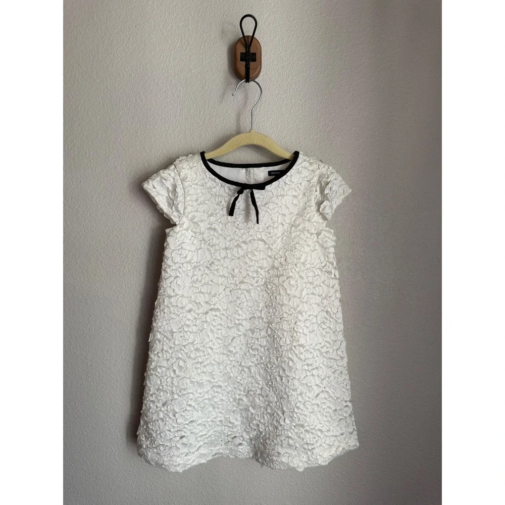 babyGap Rosette Dress Kids 5 Years White Excellent 3D Floral Special Occasion